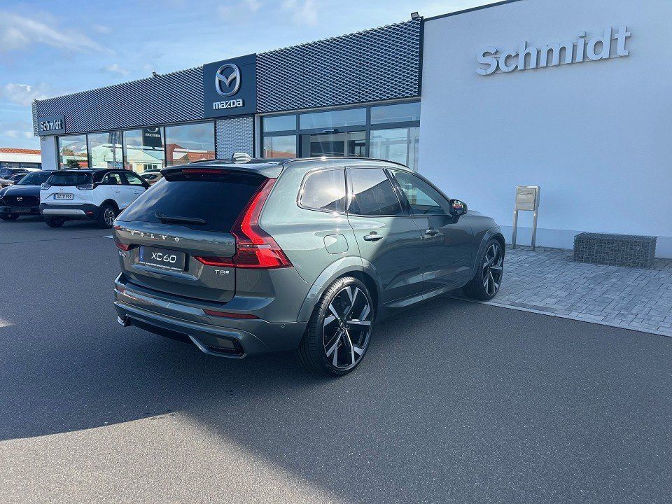 Volvo XC60 2025
