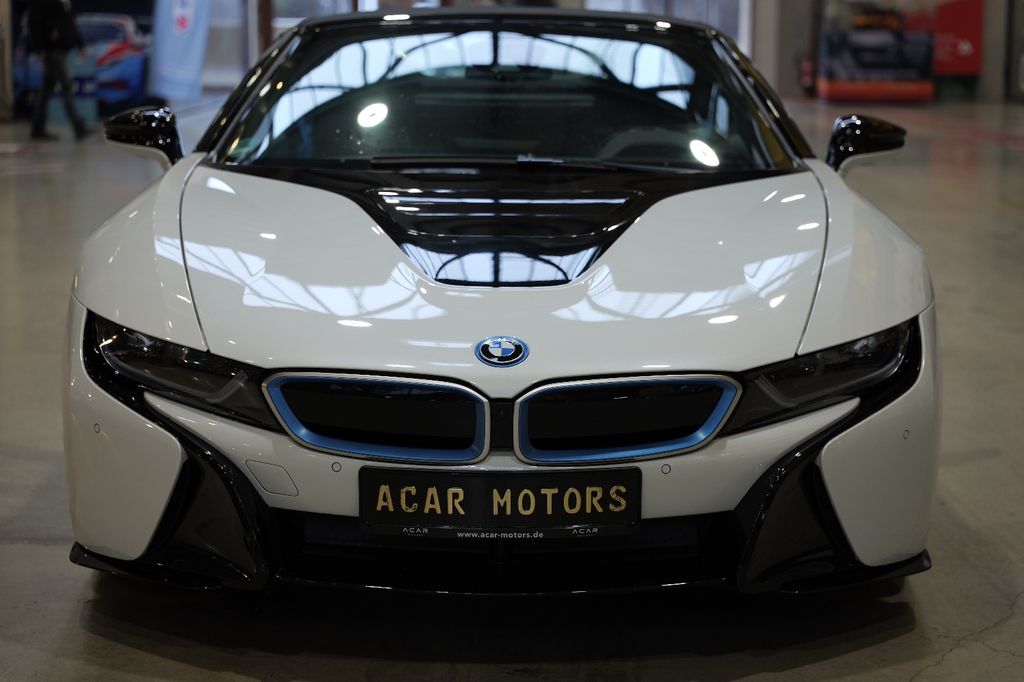 BMW i8 2020