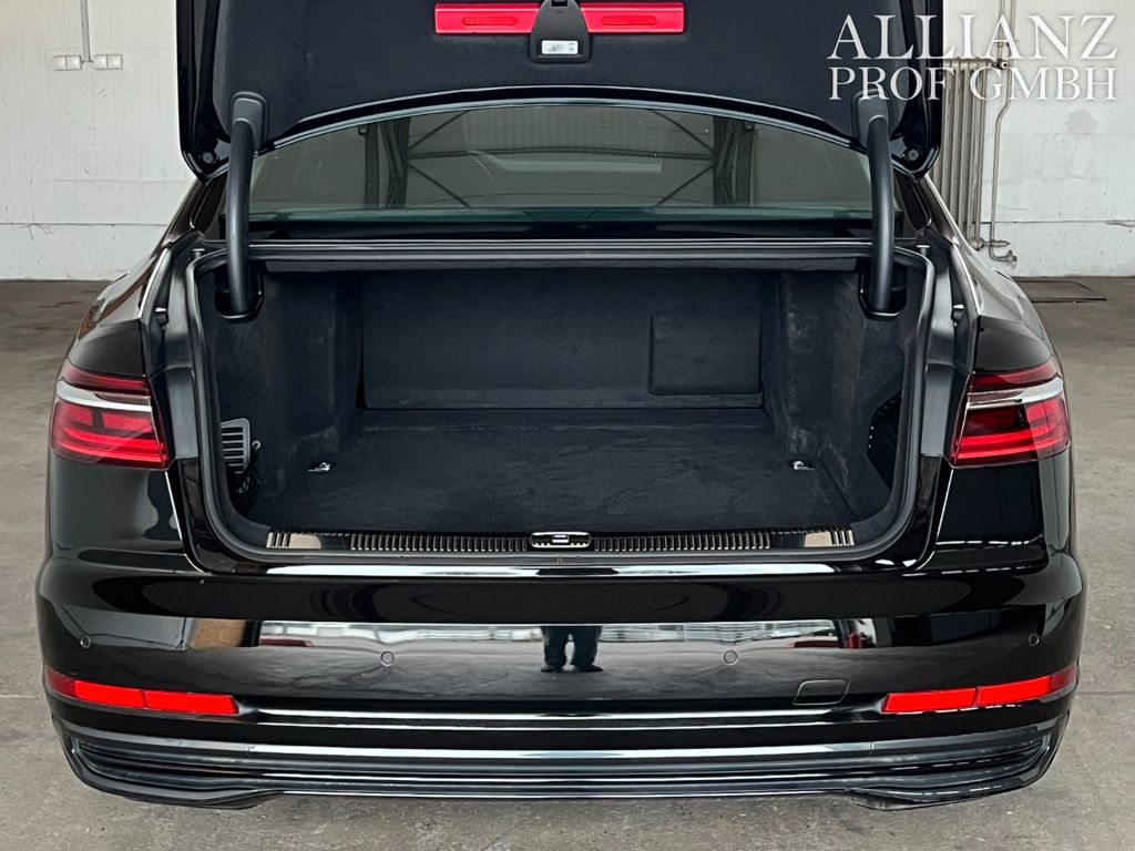 Audi A8 2022