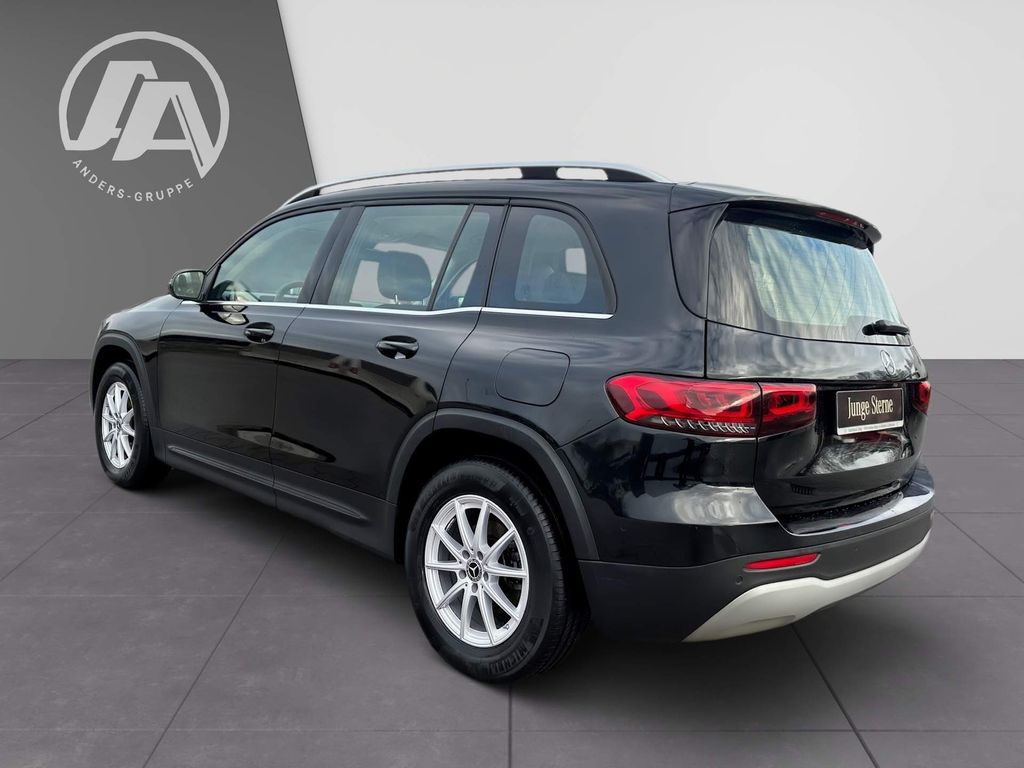 Mercedes-Benz GLB 200 2023