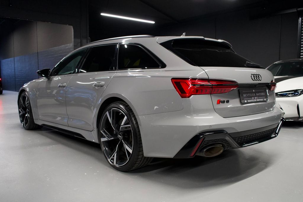 Audi RS6 2023