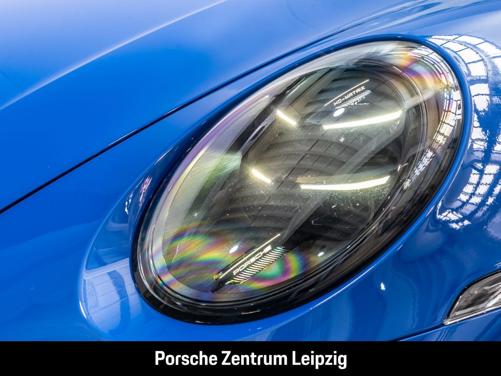 Porsche 992 2025