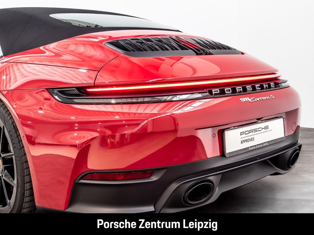 Porsche 992 2025