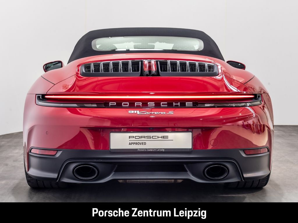 Porsche 992 2025