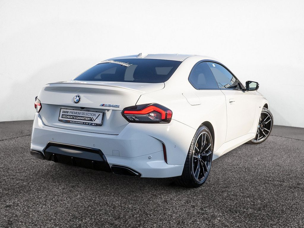 BMW M240i 2025