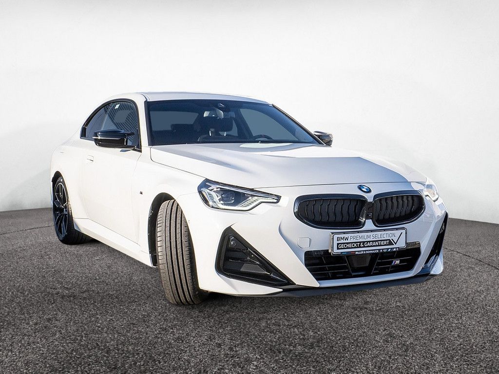 BMW M240i 2025