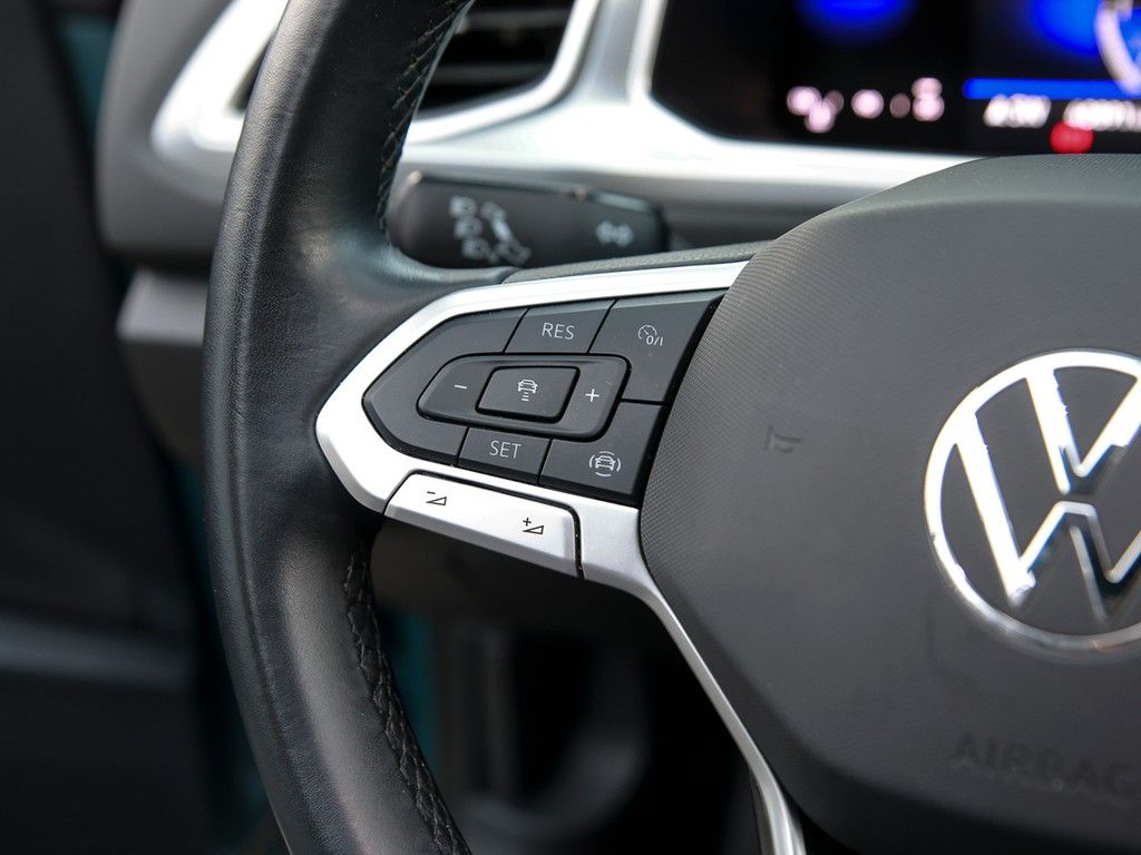 Volkswagen T-Roc 2023