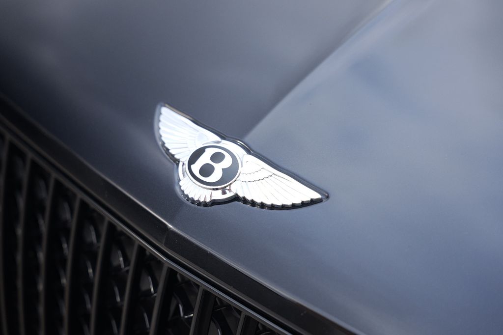 Bentley Bentayga 2023