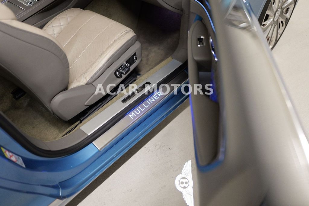 Bentley Continental GTC 2022