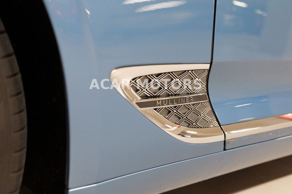 Bentley Continental GTC 2022