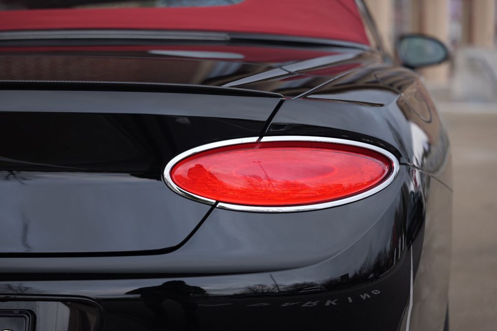 Bentley Continental GTC 2020