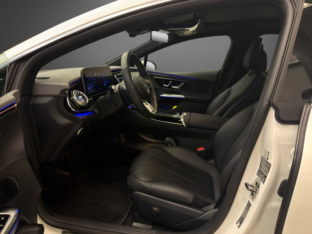 Mercedes-Benz EQE 2024