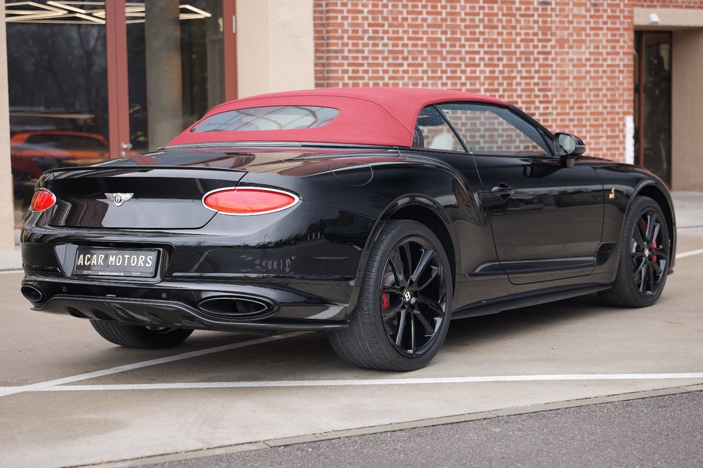 Bentley Continental GTC 2020