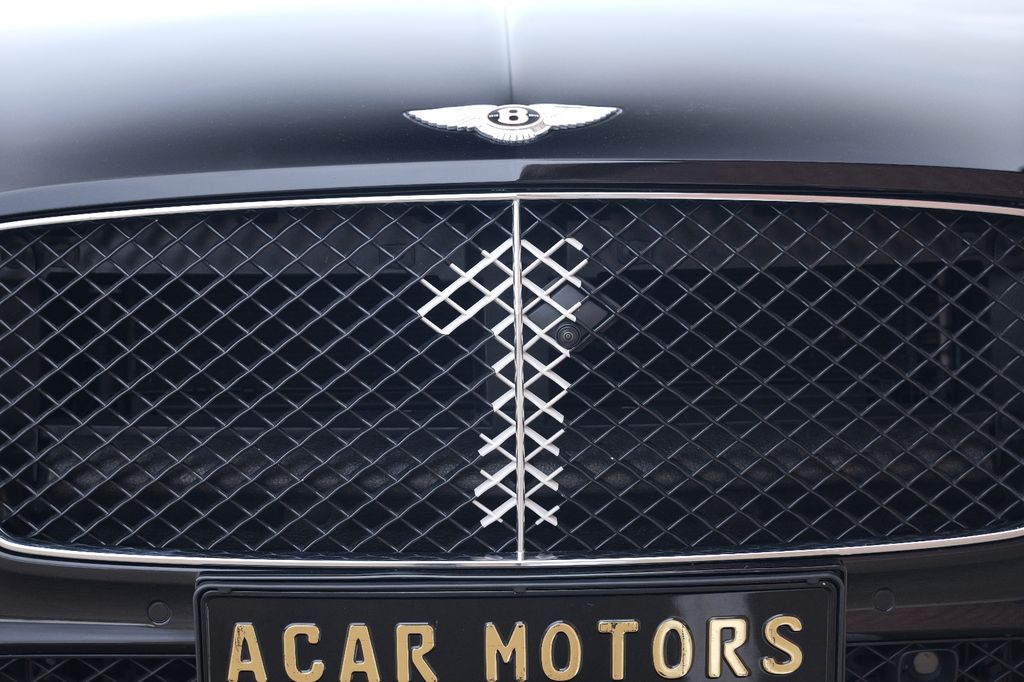 Bentley Continental GTC 2020