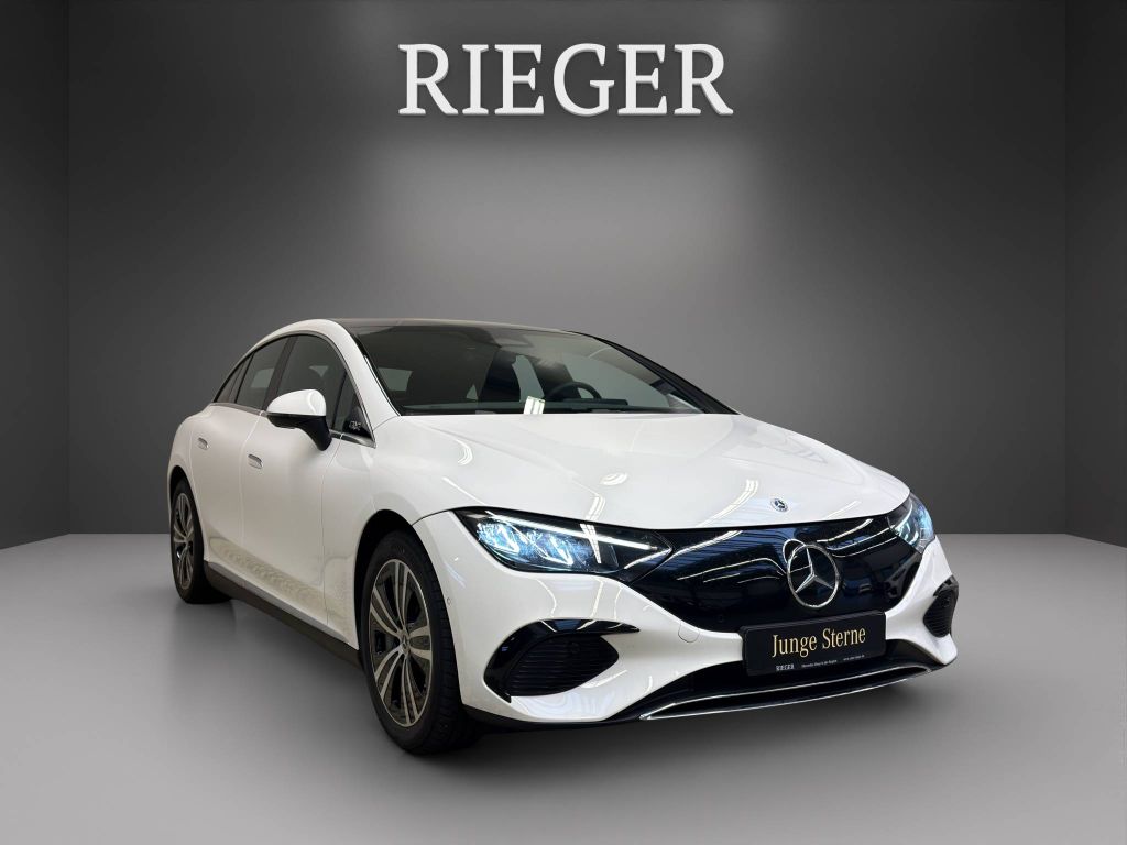 Mercedes-Benz EQE 2024