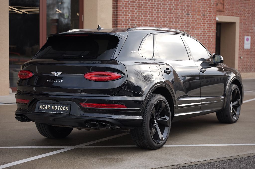 Bentley Bentayga 2023