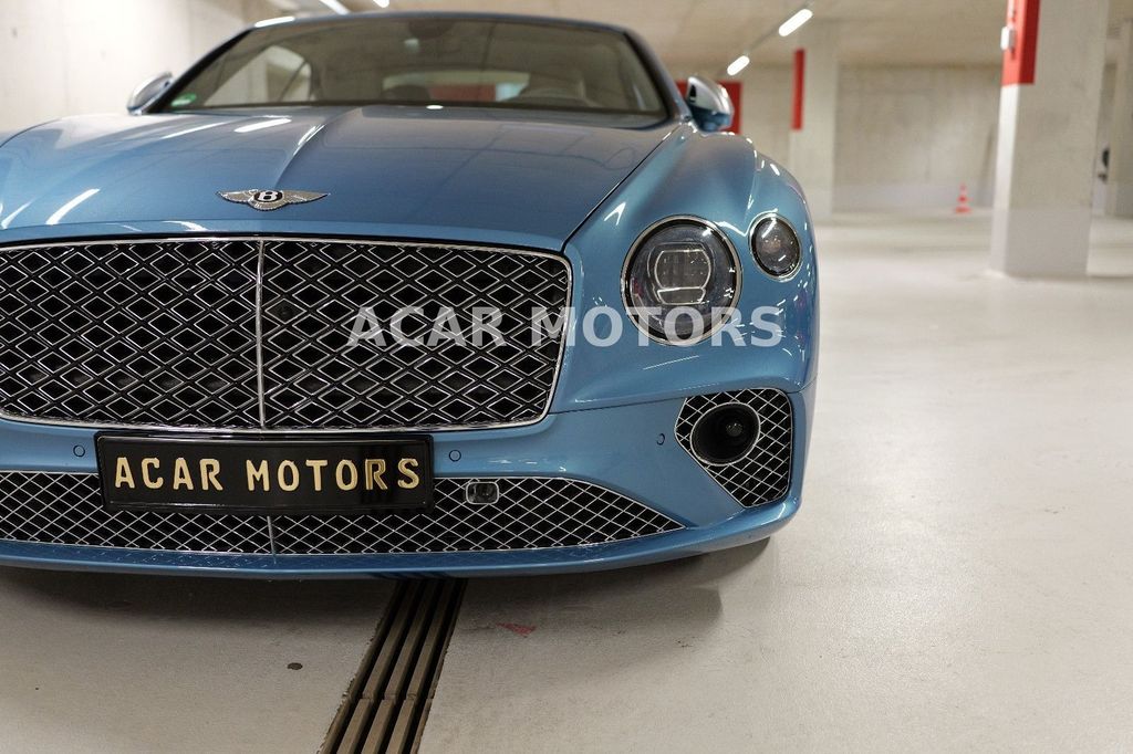 Bentley Continental GTC 2022