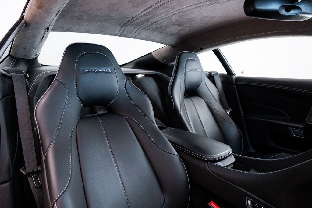 Aston Martin Vanquish 2018