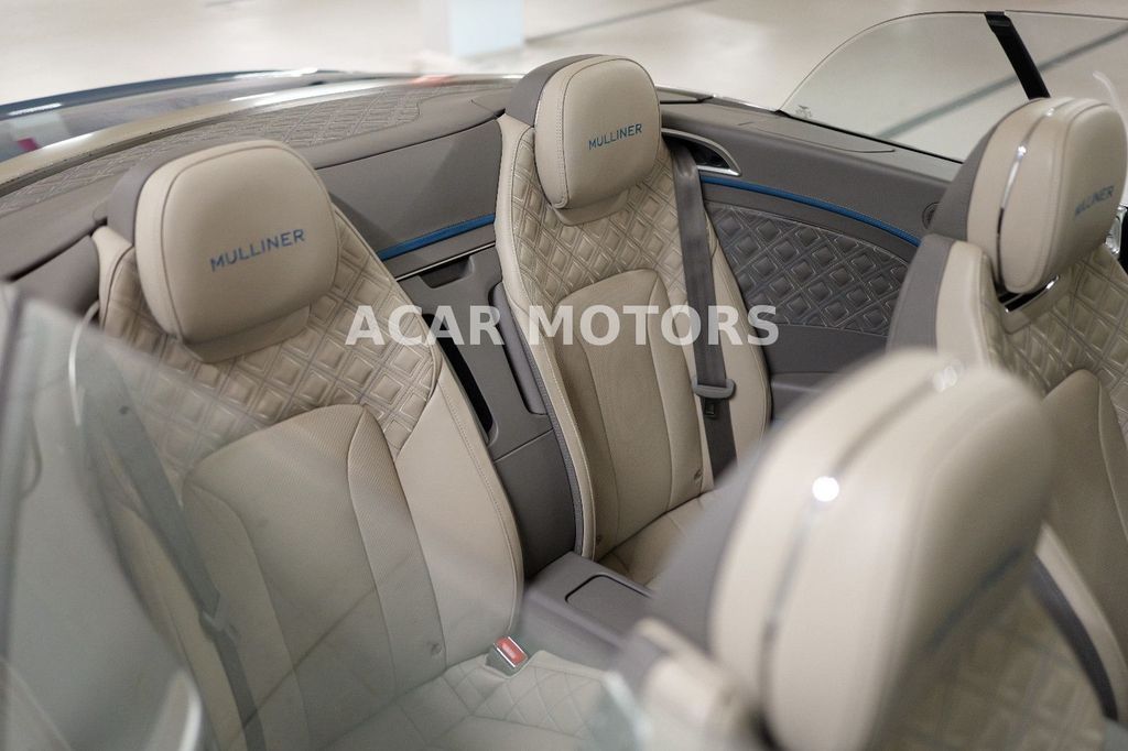 Bentley Continental GTC 2022