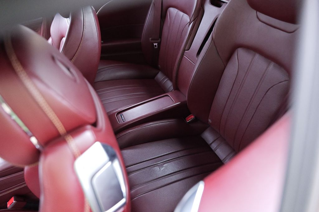 Bentley Continental GTC 2020