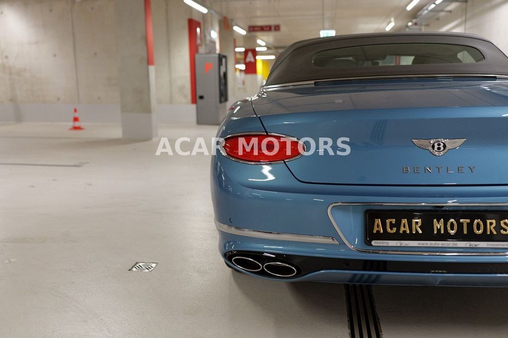 Bentley Continental GTC 2022