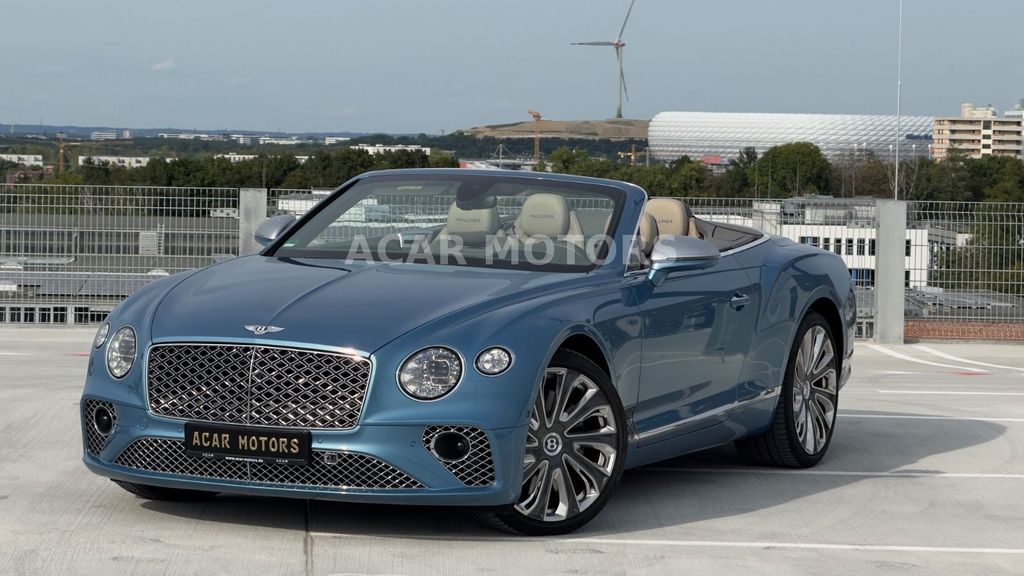 Bentley Continental GTC 2022