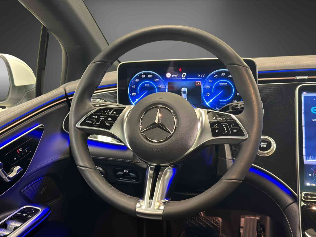 Mercedes-Benz EQE 2024