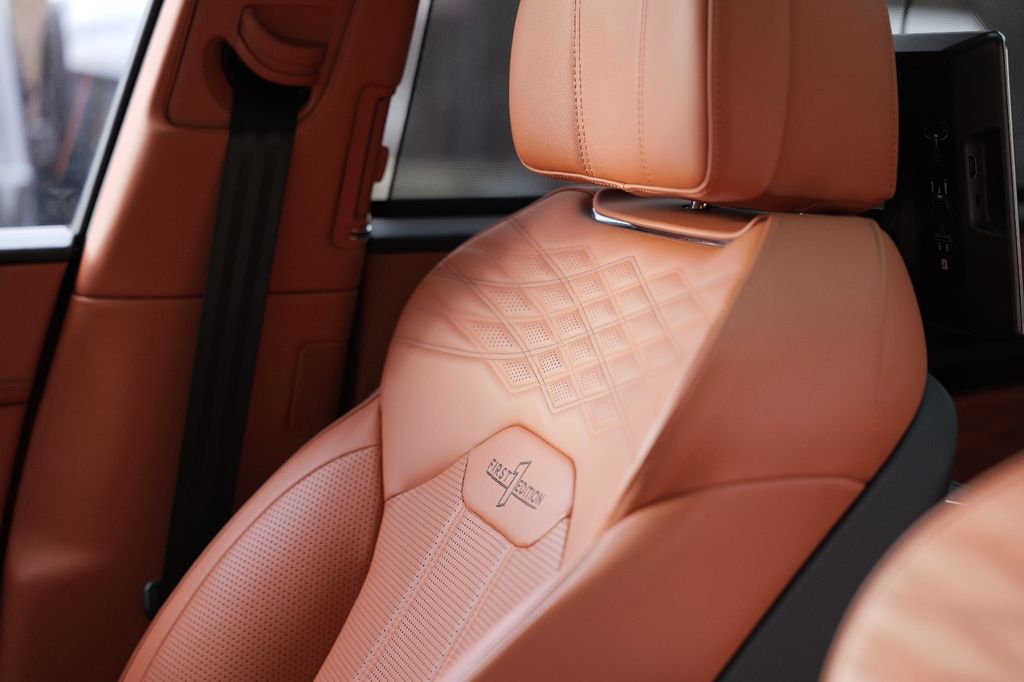 Bentley Bentayga 2023