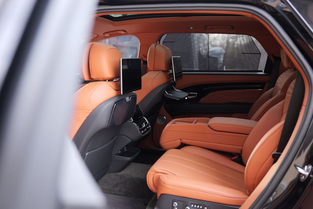 Bentley Bentayga 2023