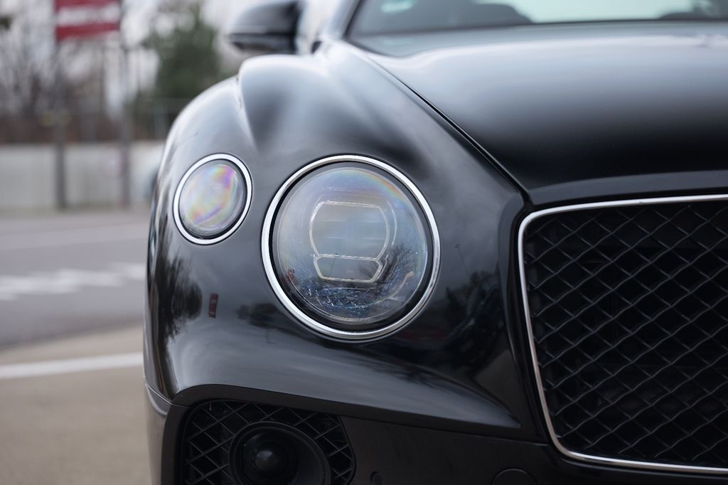 Bentley Continental GTC 2020