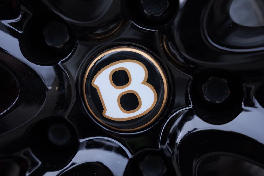 Bentley Continental GTC 2020