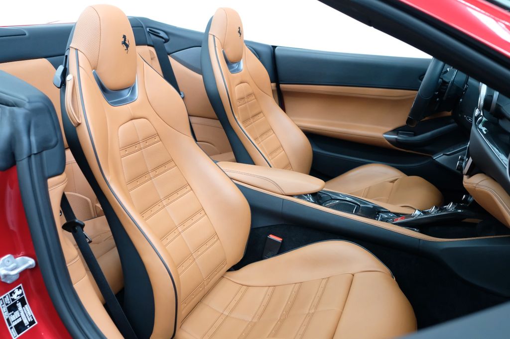 Ferrari Portofino 2021