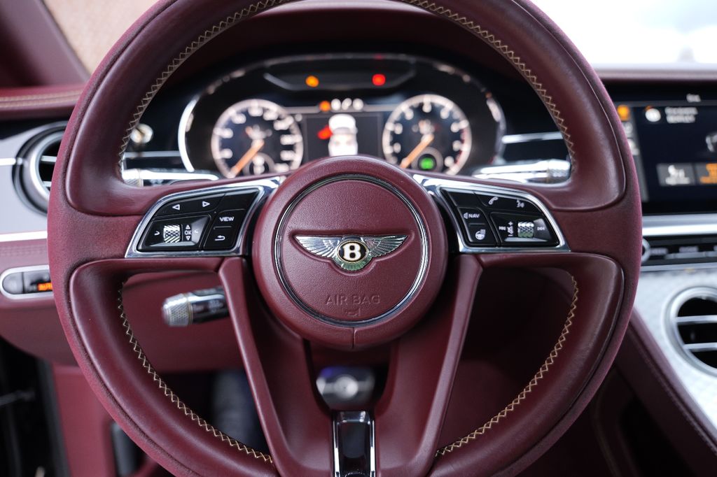 Bentley Continental GTC 2020