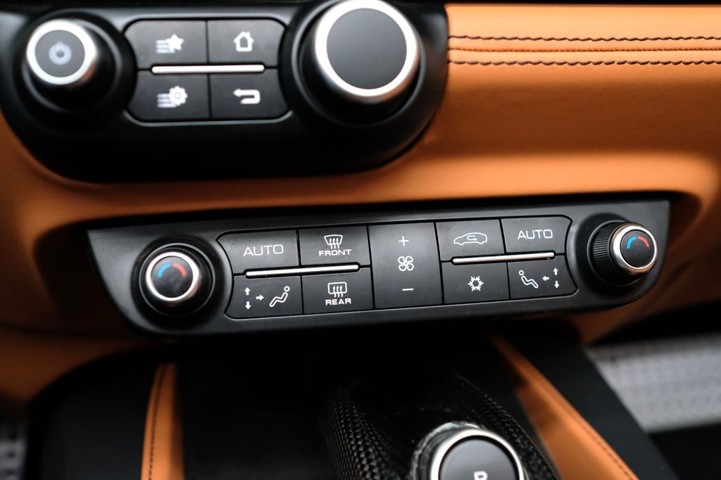 Ferrari Portofino 2021