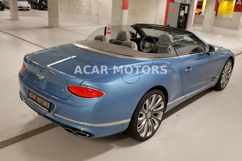 Bentley Continental GTC 2022