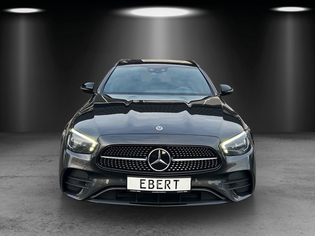 Mercedes-Benz E 300 2022
