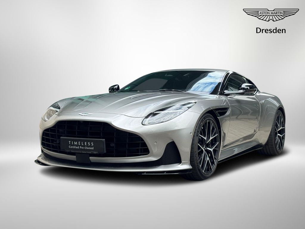 Aston Martin DB12 2025