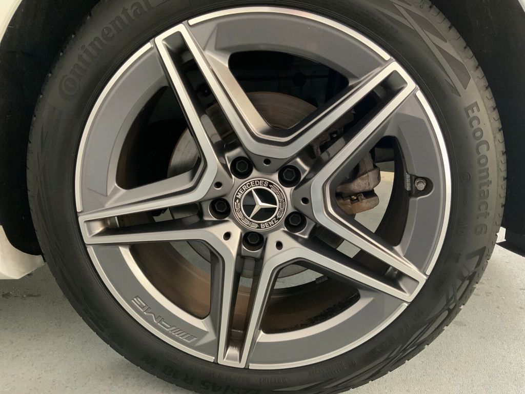 Mercedes-Benz CLA 200 2024