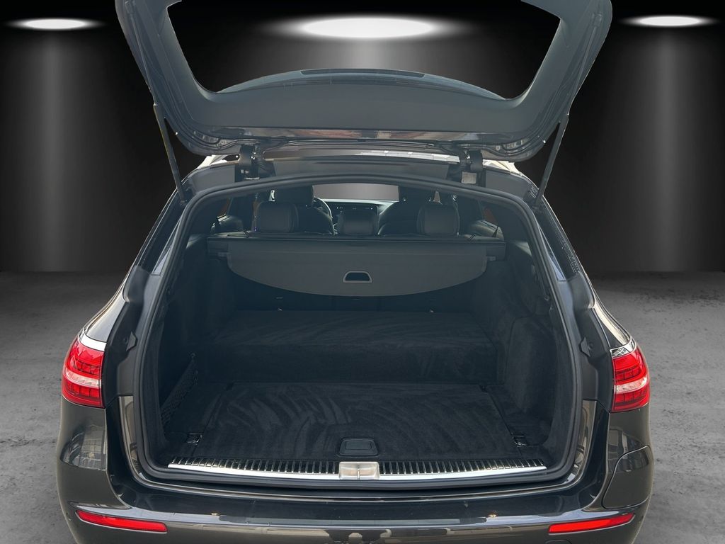 Mercedes-Benz E 300 2022