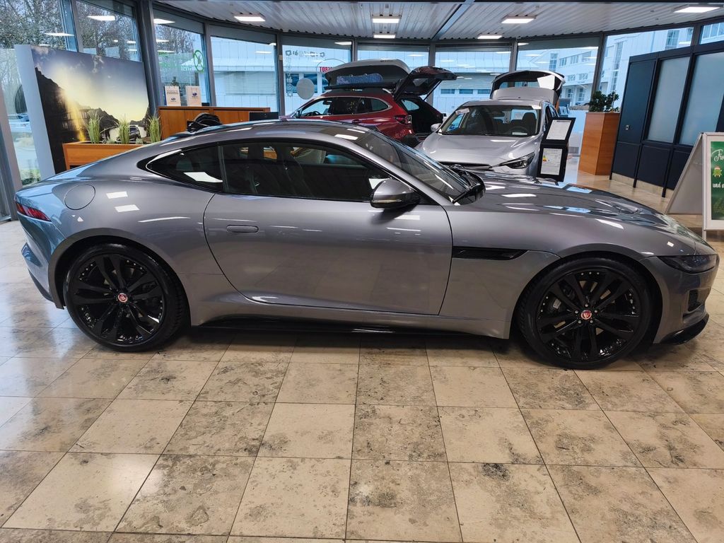 Jaguar F-Type 2022