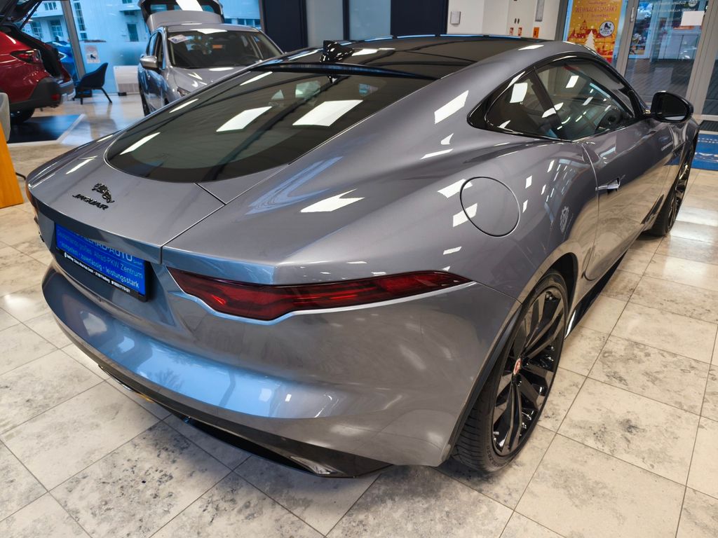 Jaguar F-Type 2022
