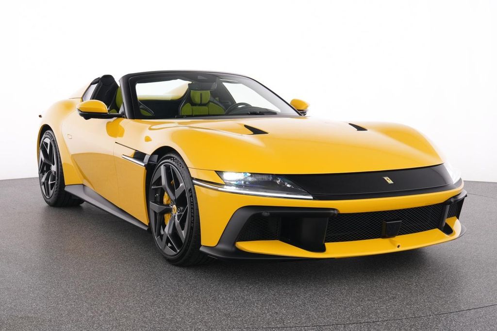 Ferrari 12Cilindri 2025