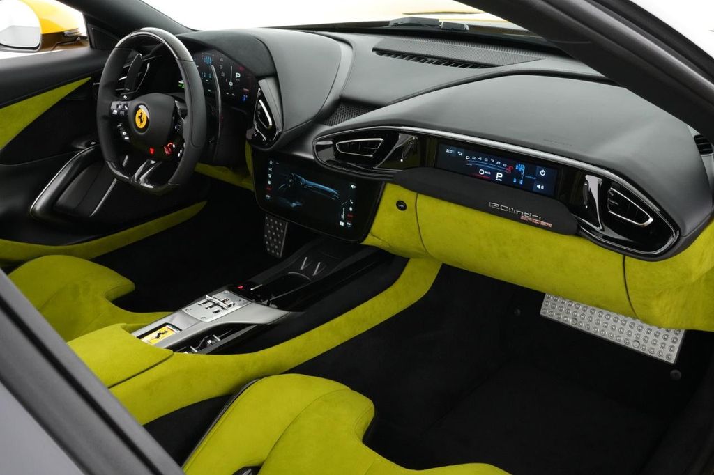 Ferrari 12Cilindri 2025