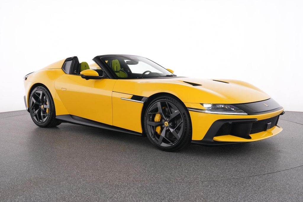 Ferrari 12Cilindri 2025