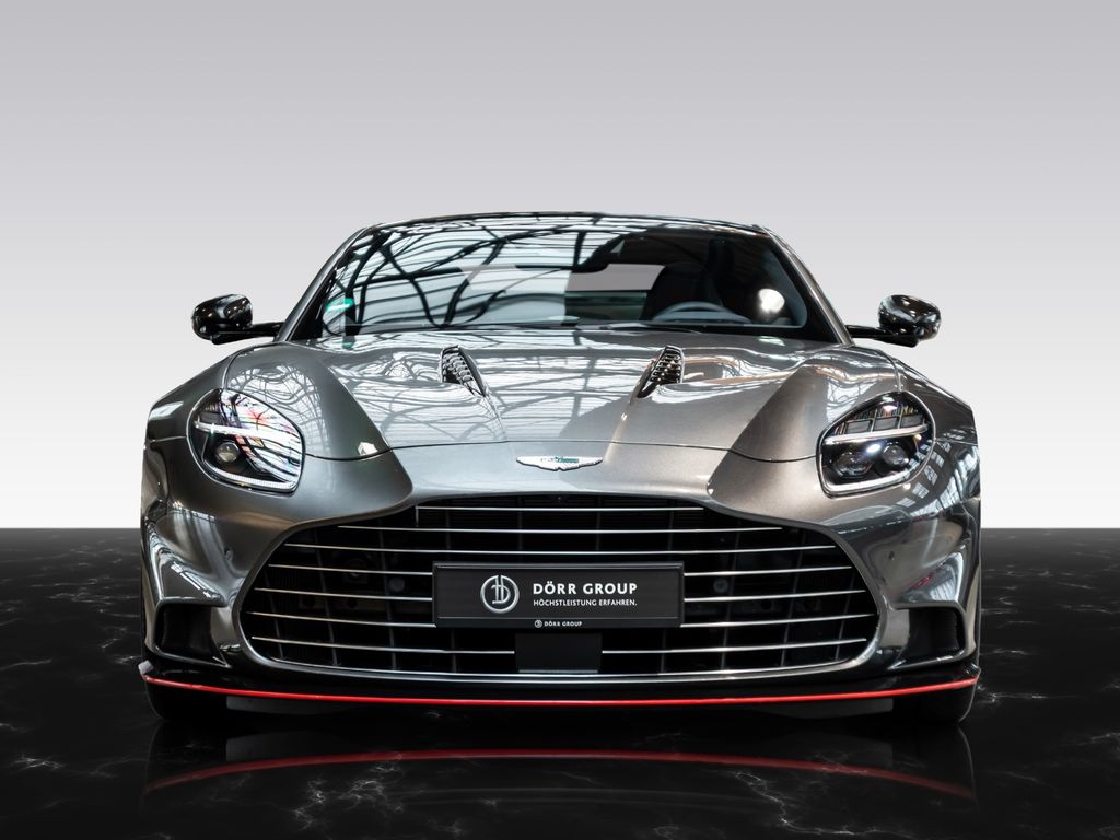 Aston Martin Vanquish 2025