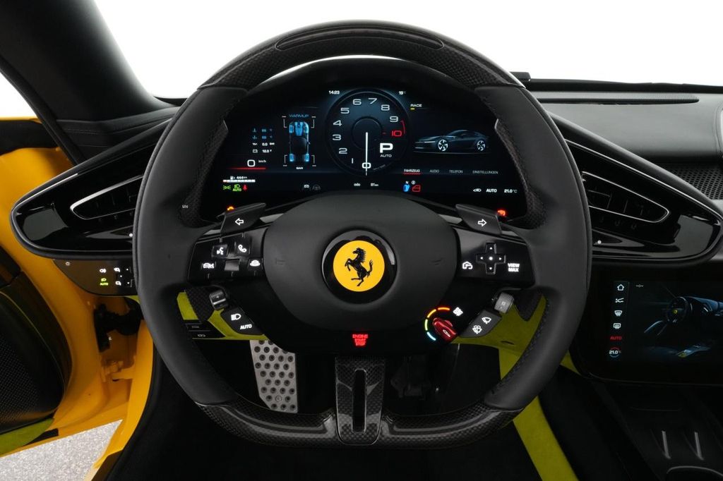 Ferrari 12Cilindri 2025