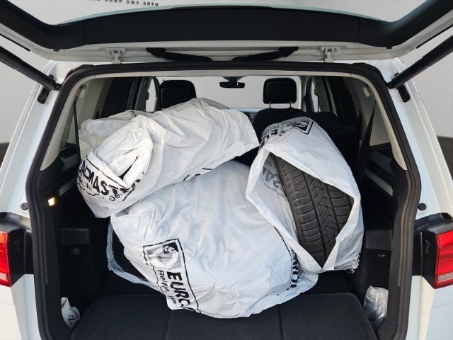 Volkswagen Touran 2024