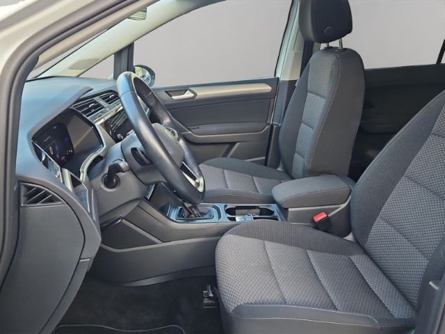 Volkswagen Touran 2024