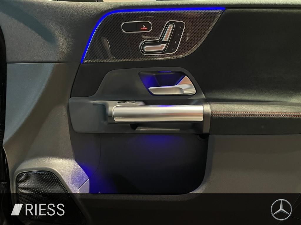 Mercedes-Benz B 220 2025