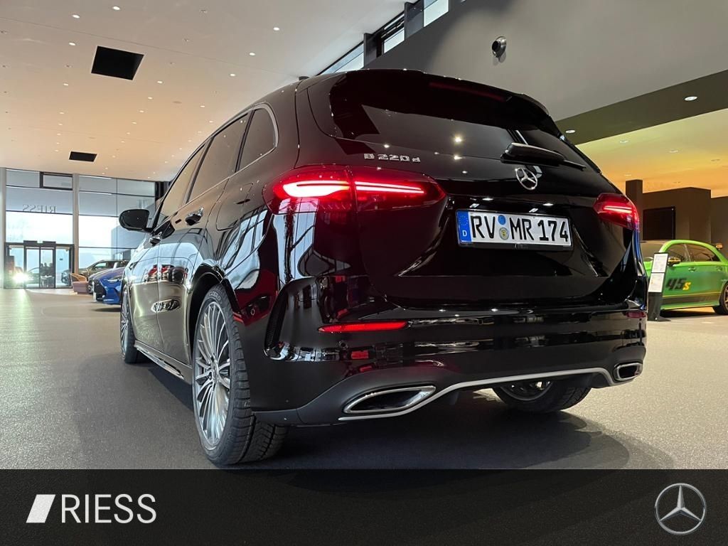 Mercedes-Benz B 220 2025